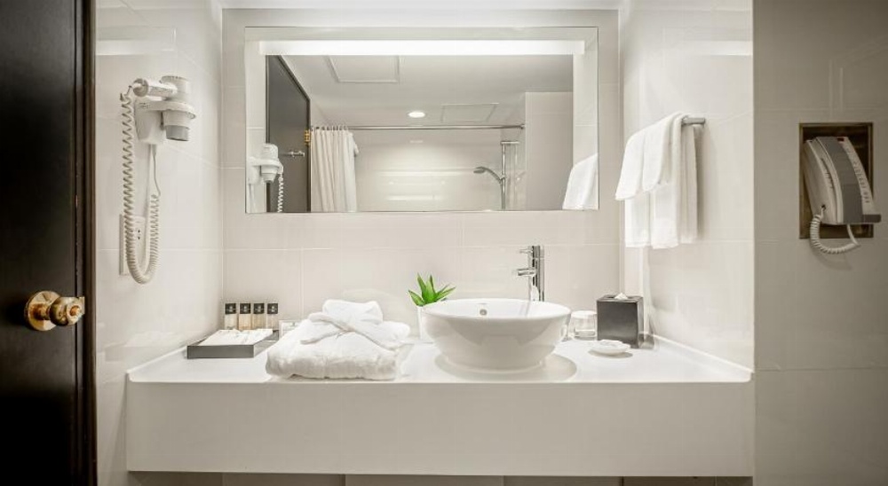 Gloucester Luk Kwok Hong Kong